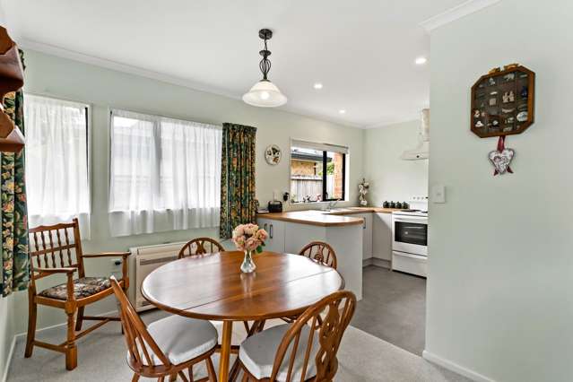 33/42 Main Road Tawa_2