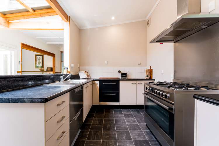 14 Allandale Road Saint Clair_21