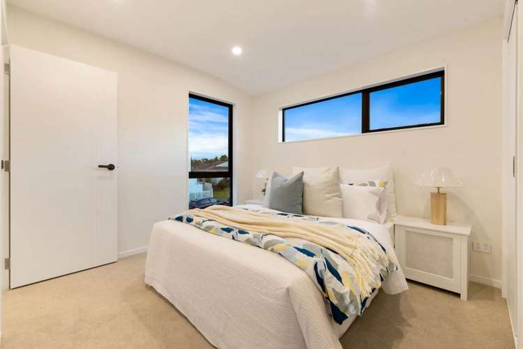 3 Towra Place Botany Downs_11