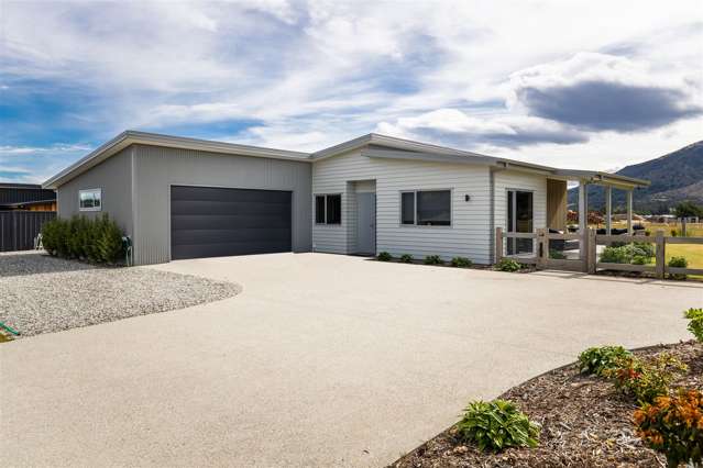 16 Isthmus Place Lake Hawea_1