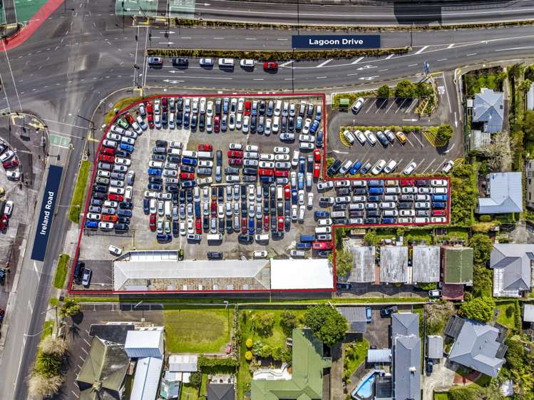4 Ireland Road and 7 Lagoon Drive Panmure_1