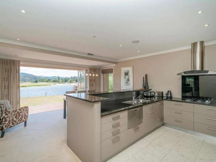 44 St Andrews Drive Pauanui_6