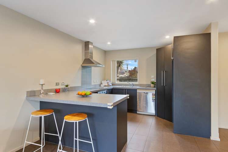2/59 Olliviers Road Phillipstown_4