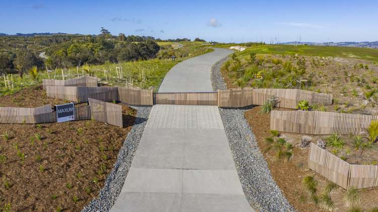 1 Maea Rise Beachlands_15