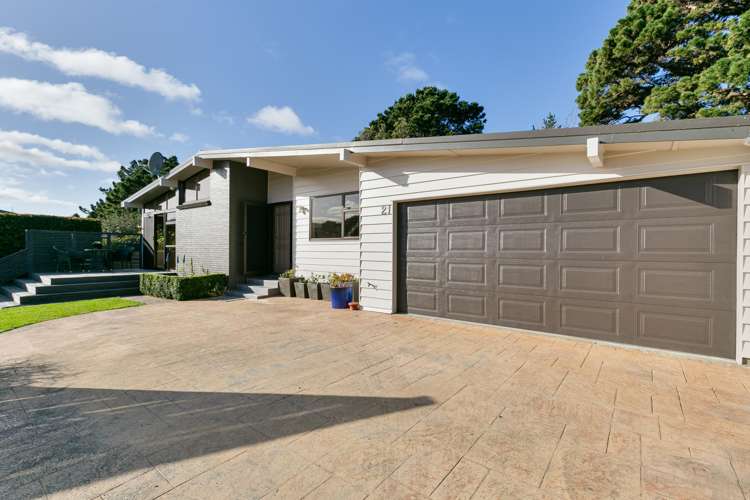 21 Caesars Place Churton Park_21