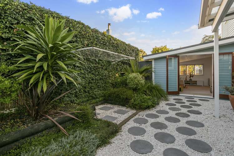 37 Fairlands Avenue Waterview_7