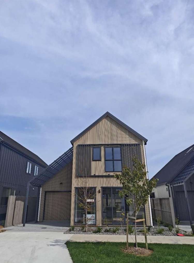 8 Coopworth Street Karaka_2