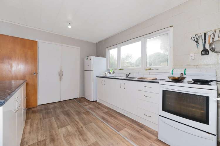 19 Tauhara Street Green Bay_9