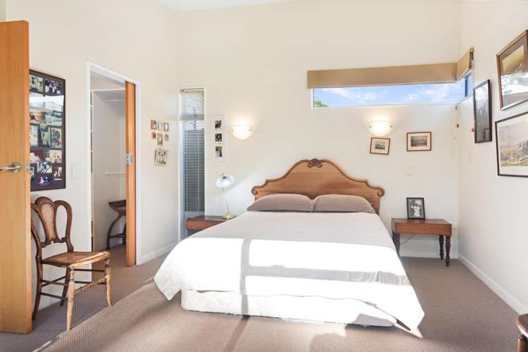 5 Suffolk Drive Otamatea_12