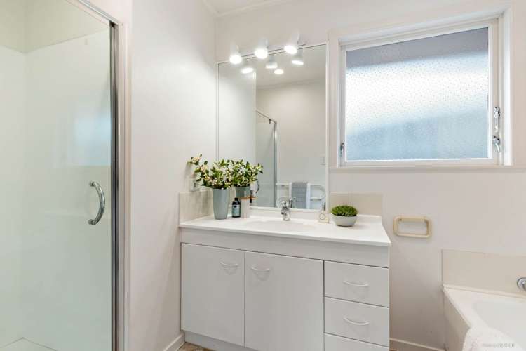 24b Mcdonald Crescent Mount Wellington_11