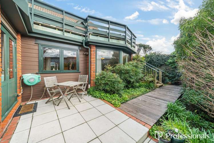 16a Hautana Square Woburn_24