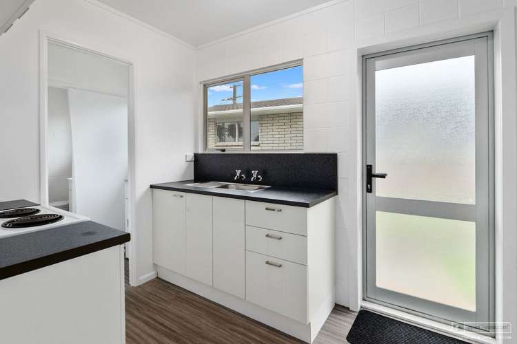 1/52 Bayly Street Waitara_6