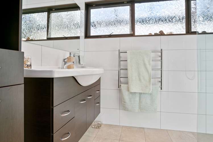 8 Kaimai Drive Matamata_11