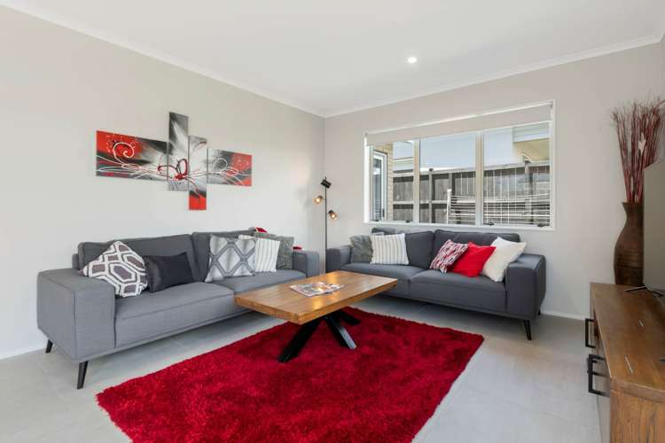 20 Couldrey Crescent Red Beach_10