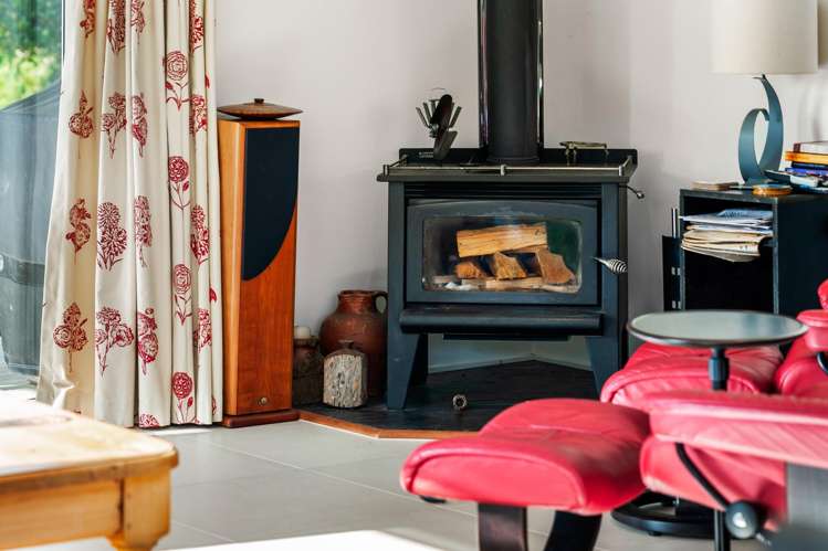 1382 Old North Road Helensville_37