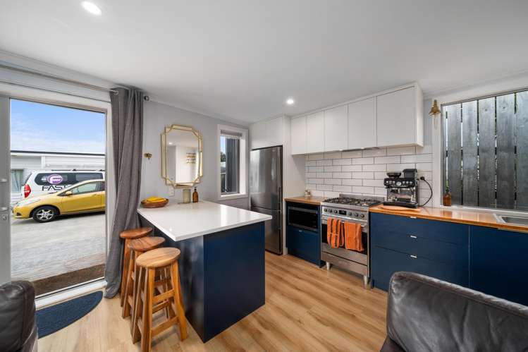 17B Tuki Street Titahi Bay_4