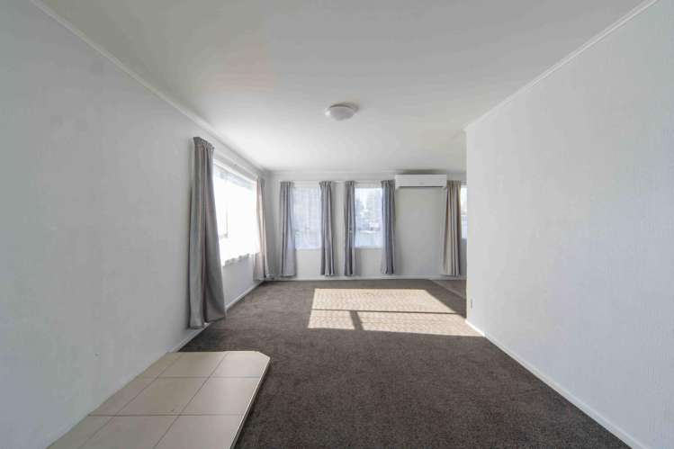 52 Karen Crescent Dinsdale_6