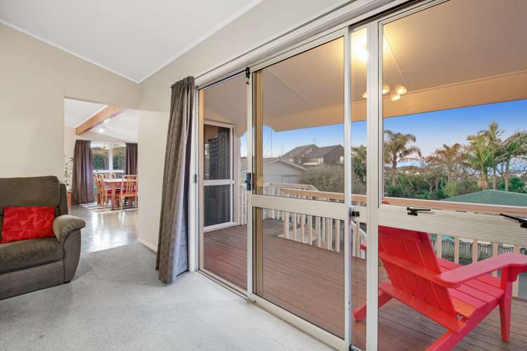 11 Fairway Avenue Red Beach_7