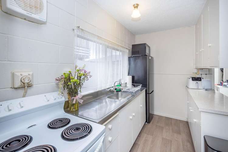 81 A-E Firth Street Hamilton East_3