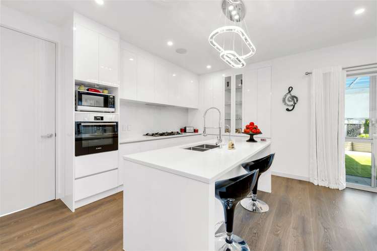 39 Hikuawa Road Flat Bush_30