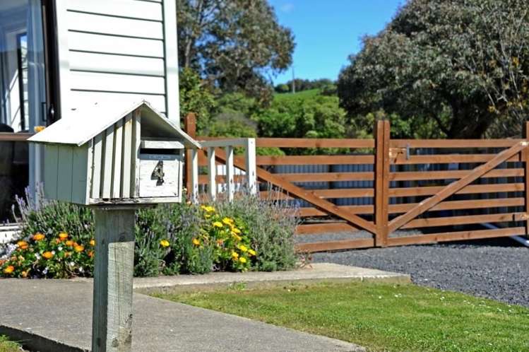 4 Trecastell Street Brighton_19