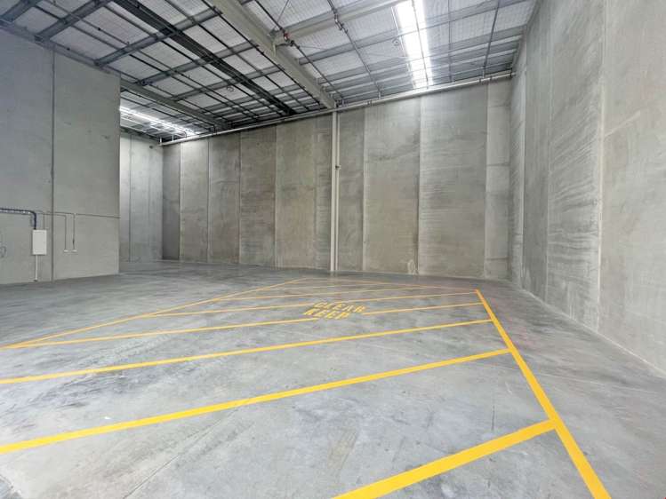 Unit C/8 Chonny Crescent Manurewa_4