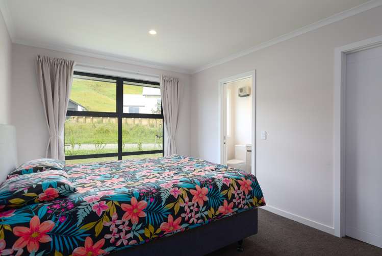 3 Wansford Place Stoke_12