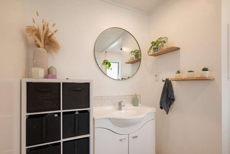 22 Peehimanini Road Waitahanui_7