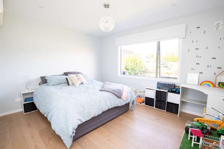 71 Esk Road Miranda_18