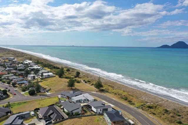 2 Pacific Parade Coastlands_3