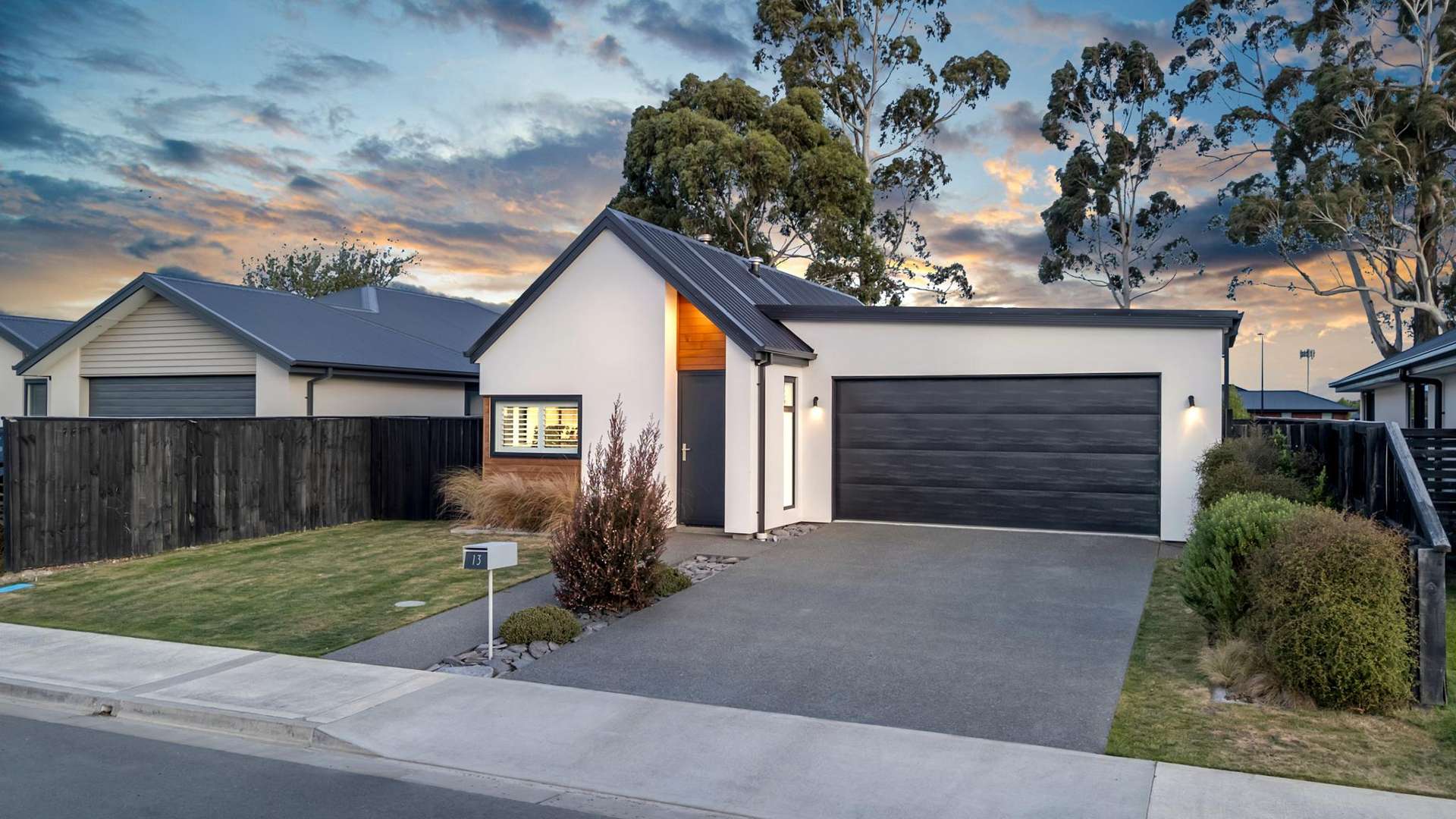 13 John Raven Lane Woodend_0