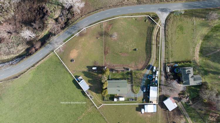 11 Thorn Road Dovedale_15