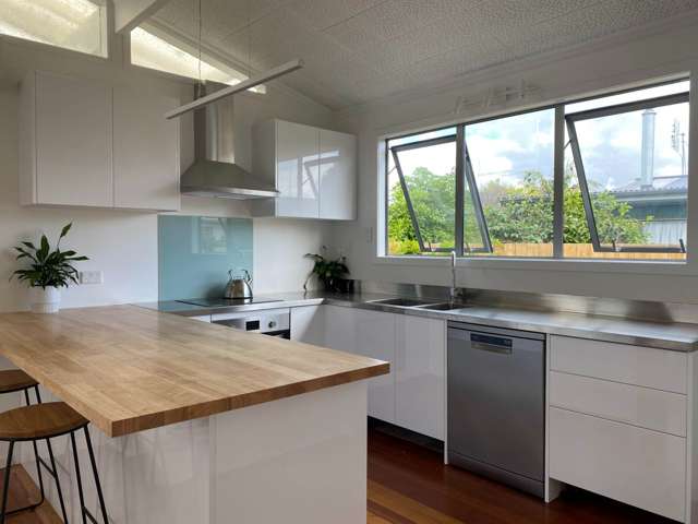 8b Melanie Place Orewa_4