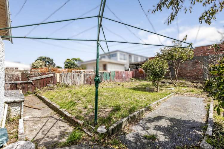 54 Yule Street Kilbirnie_13