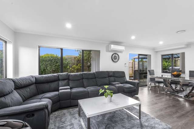 8a Ron Keat Drive Papakura_4