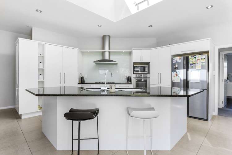 3 Meadowbank Court Huntington_13