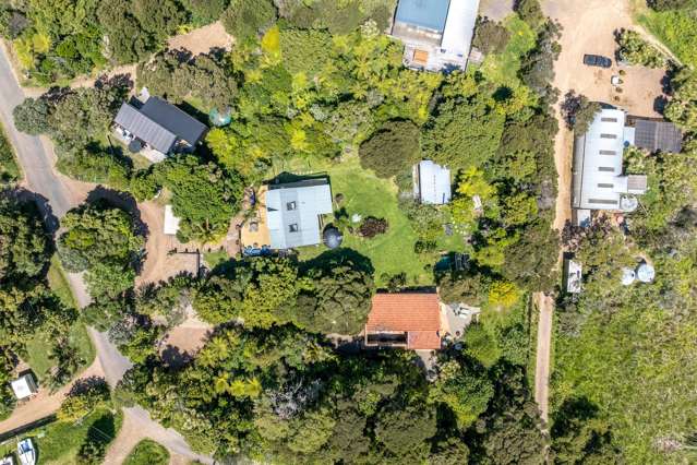 19 Te Makiri Road Onetangi_4