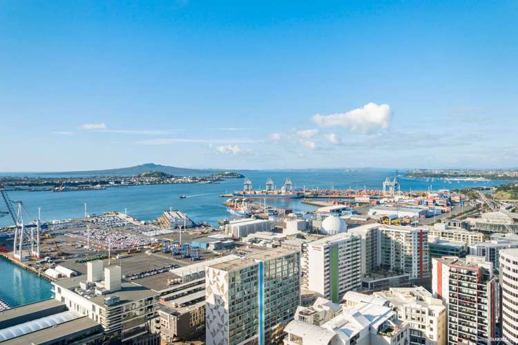 32h/16 Gore Street Auckland Central_0