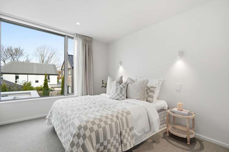 4/22 Clissold Street Merivale_21