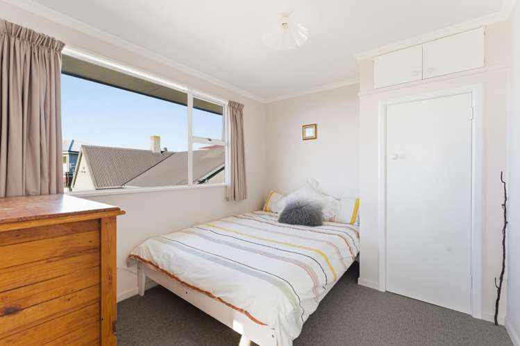 69 Earls Road St Clair_19