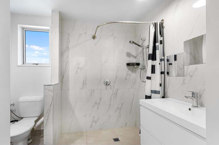 2/321 Burwood Road Burwood_8