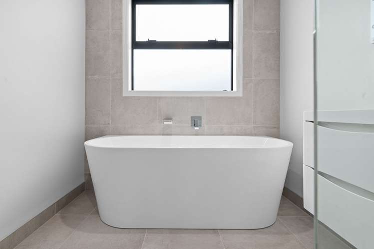 2 Oderings Place Huntington_19