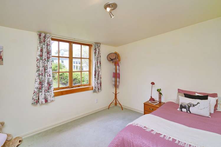 1659 Cust Road Cust_8