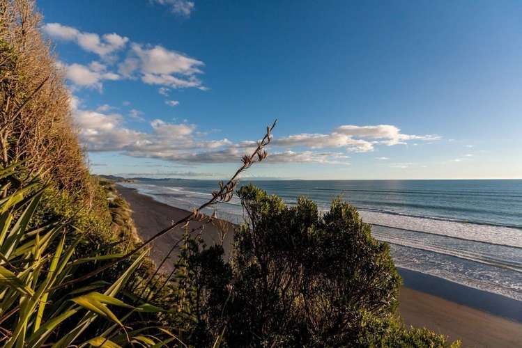 9 Ye Old Mill Road Awakino_10