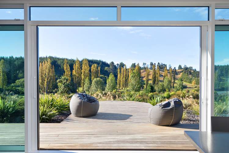 9 Eban Road Redwood Valley_9