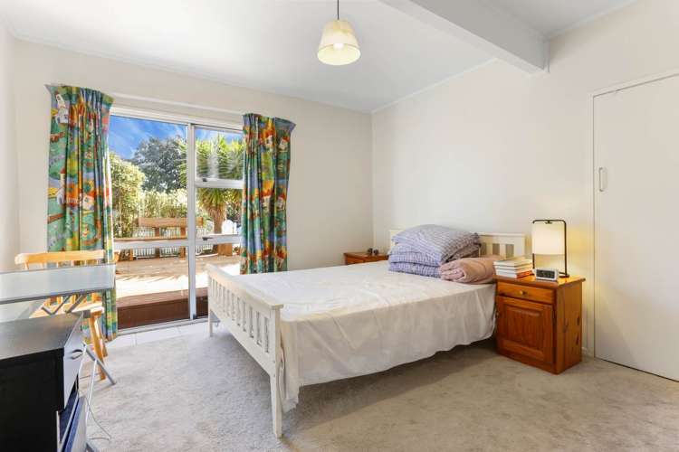 4 Reelick Avenue Pakuranga Heights_11