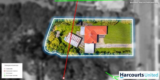 Fire-Damaged B&T, 1191m² Freehold River Views