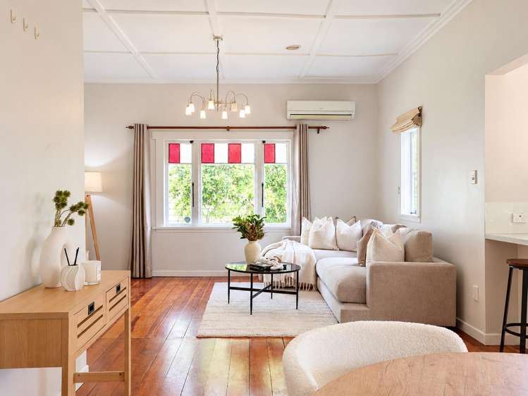 4 Bond Street Hamilton East_14