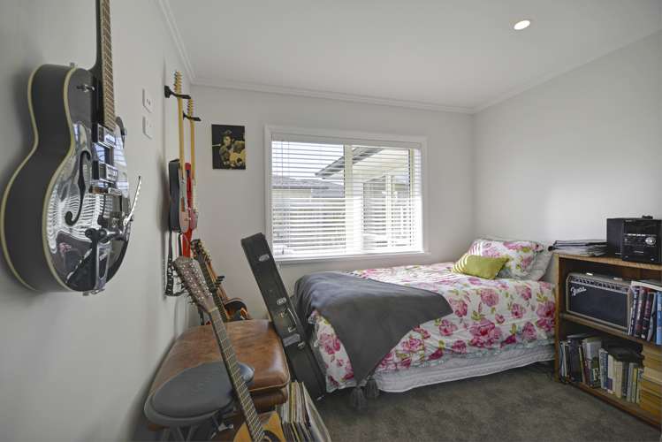 44 Frederick Street Carterton_16