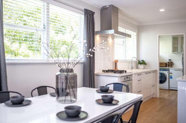 19 Hutchinsons Road Bucklands Beach_7